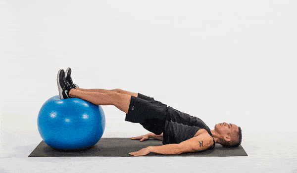 Bài tập Stability Ball Hamstring Curl