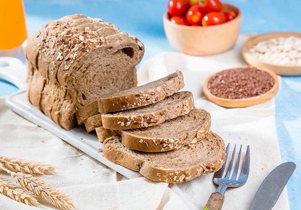 Cách ăn bánh mì đen giảm cân nhanh và thực đơn chi tiết Nhất