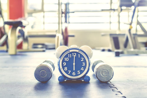 Thời gian tập Gym tốt nhất trong ngày là Sáng, trưa hay Chiều?