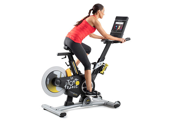 Đạp xe tại chỗ tốt cho tim