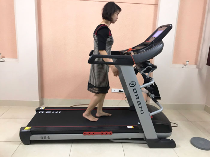 Máy chạy bộ điện đa năng Oreni RE-6