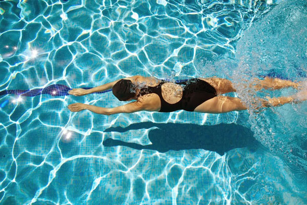 Bơi có giảm cân không? Bí quyết bơi giảm cân hiệu quả nhanh!
