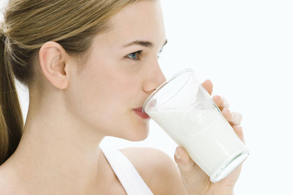 Có nên uống sữa đậu nành mỗi ngày không. Ai không nên uống?