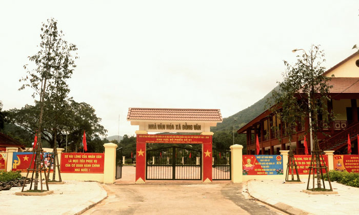 Lắp đặt dụng cụ thể thao ngoài trời tại NVH xã Đồng Văn, Bình Liêu, Quảng Ninh