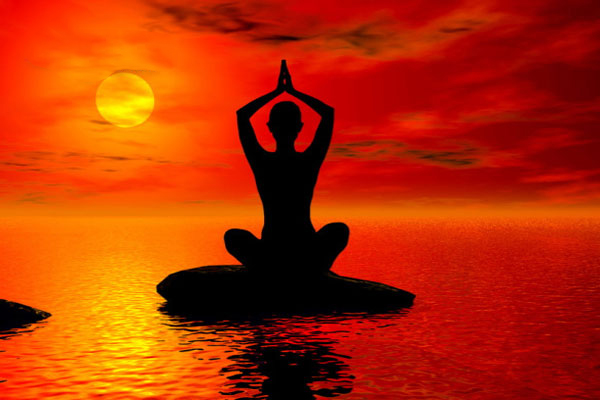 Patanjali Yoga là gì? Hướng dẫn 8 bước trong Patanjali Yoga!