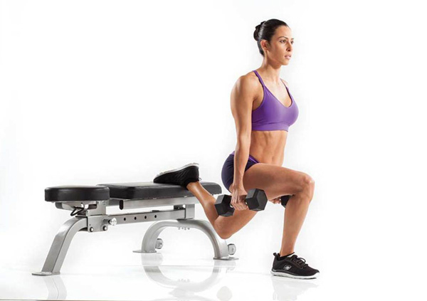 Bài tập Squat một chân với tạ