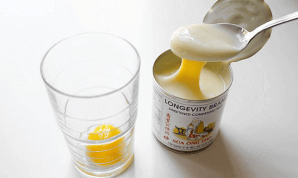 Sữa ông thọ và trứng gà hấp cách thủy