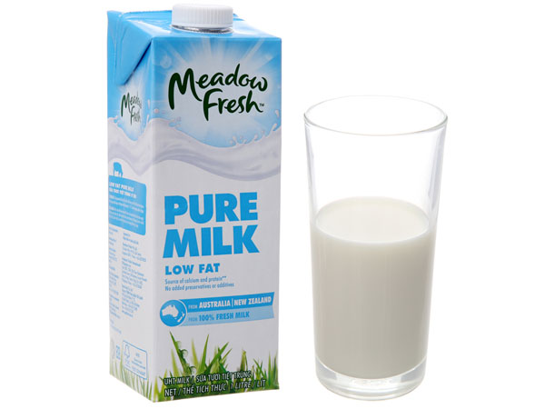 Sữa tươi tiệt trùng không béo Meadow fresh