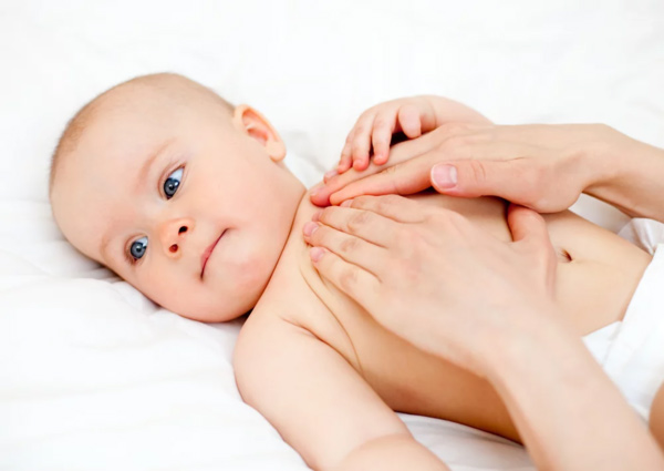 Nên massage cho trẻ khi nào? Cách massage cho trẻ sơ sinh