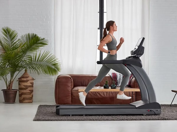 Máy chạy bộ là dụng cụ thể thao Đà Nẵng phổ biến