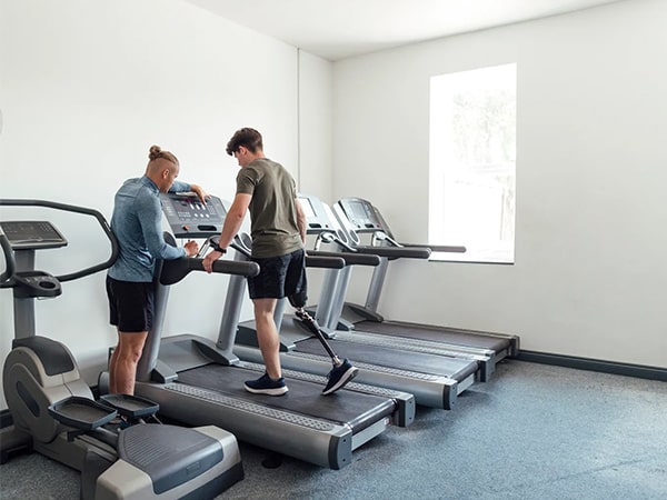Mua máy chạy bộ thanh lý dựa trên nhiều tiêu chí
