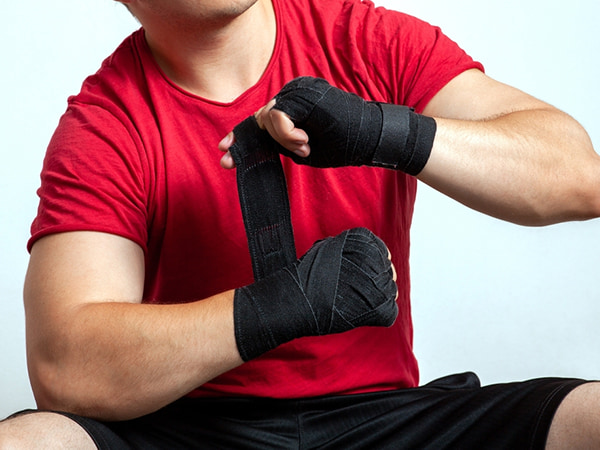 Tự học cách quấn băng tay boxing, Muay Thái chuẩn cho người mới