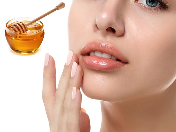 [10+ cách] trị thâm môi bằng mật ong cho môi hồng căng mọng