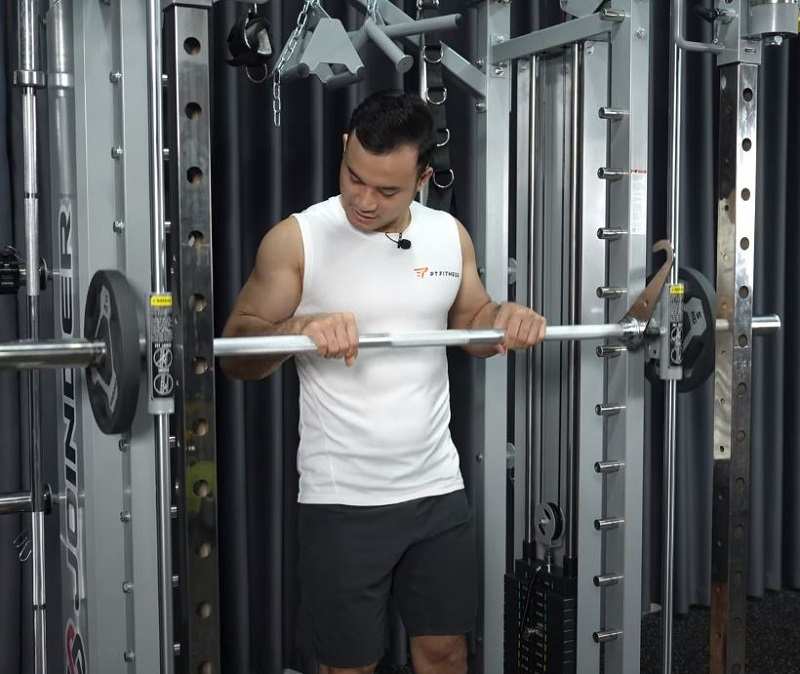 Bài tập Smith Hammer Curl