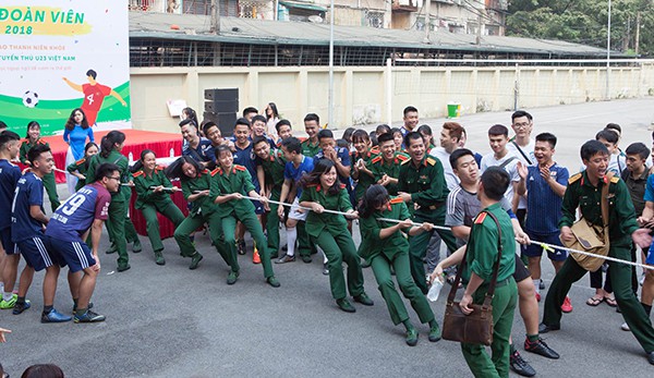 D&acirc;y thừng k&eacute;o co loại trung