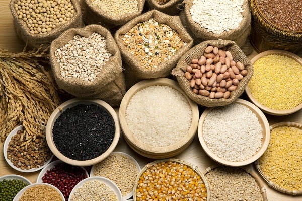 ngũ cốc giúp vòng một phát triển