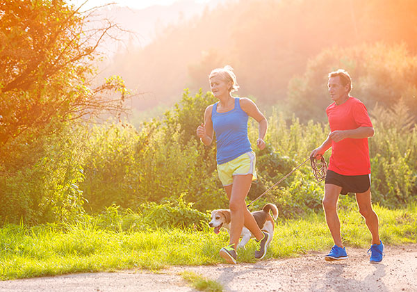 Thời gian chạy bộ giảm cân tốt nhất là buổi sáng, chiều hay tối?