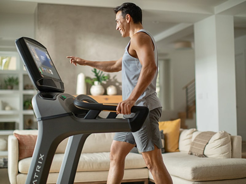 Kiểm tra máy chạy bộ đa năng thanh lý trước mua