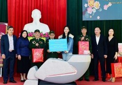 Thiên Trường Sport đồng hành tặng quà Tết Quý Mão 2023 Trung tâm điều dưỡng thương binh Nho Quan